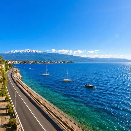 Open Space Mi Alma View Toscolano Maderno